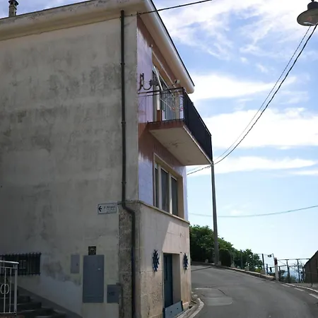 Hostdomus - Brezza Marina House Ferienhaus Alassio