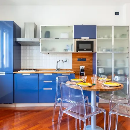 Feriehus Hostdomus - Brezza Marina House Alassio
